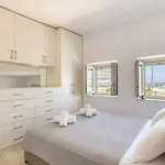 Villamar - Private With Pool In Naoussa Páros