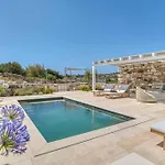 Villamar - Private With Pool In Naoussa Vila