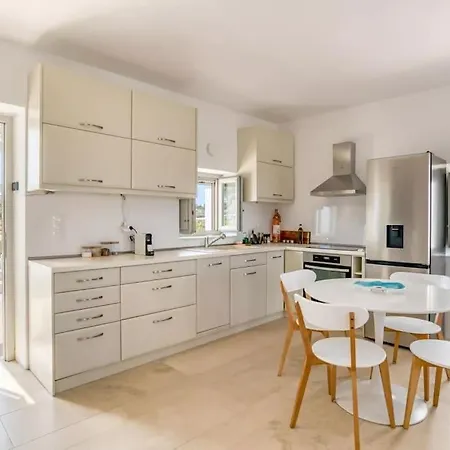 Villamar - Private With Pool In Naoussa Villa Isterni (Paros)