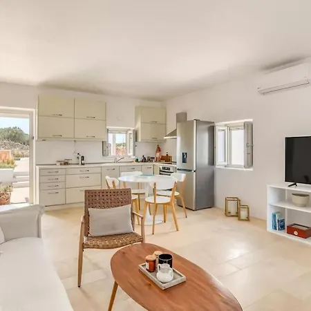 Villa Villamar - Private With Pool In Naoussa Isterni (Paros)